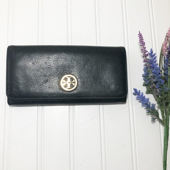 Tory Burch Handbags - Tory Burch Black Leather Snap Wallet Gold Hardware